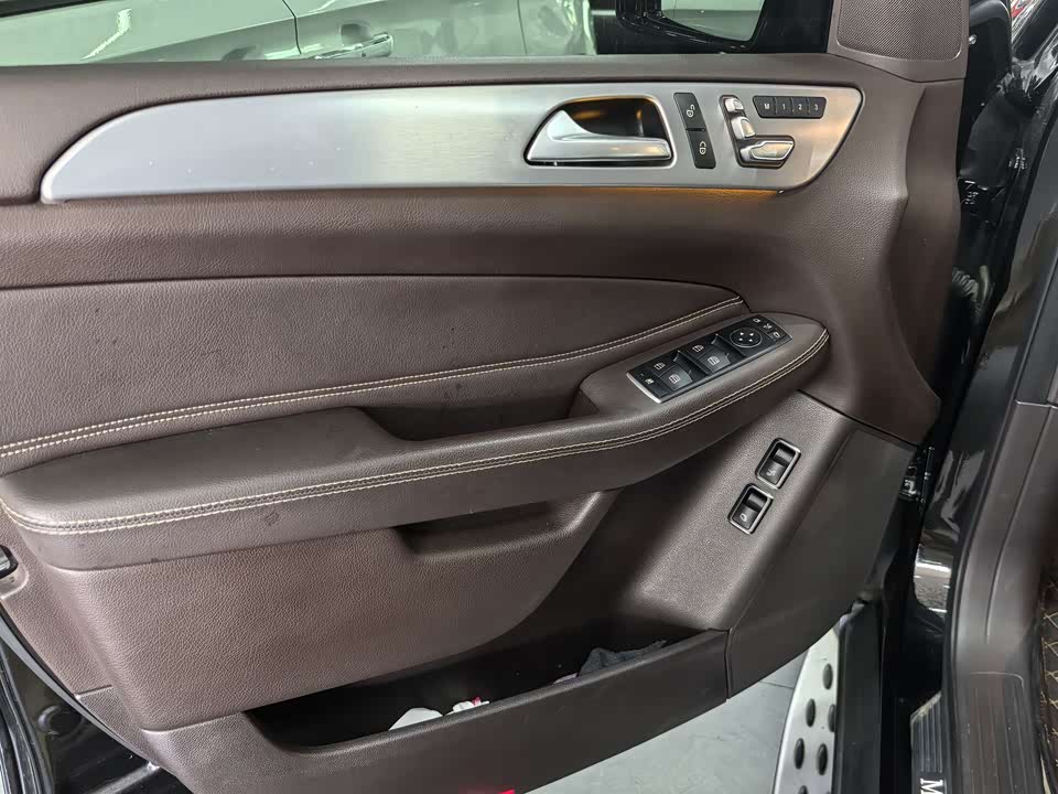 Mercedes-Benz GLS