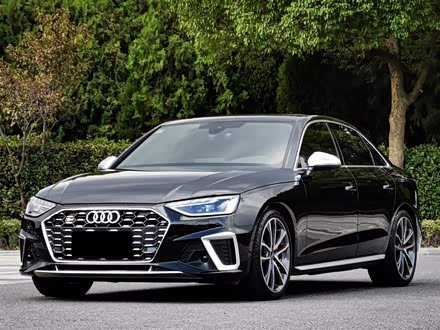 奥迪s4 2022款 s4 3.0tfsi