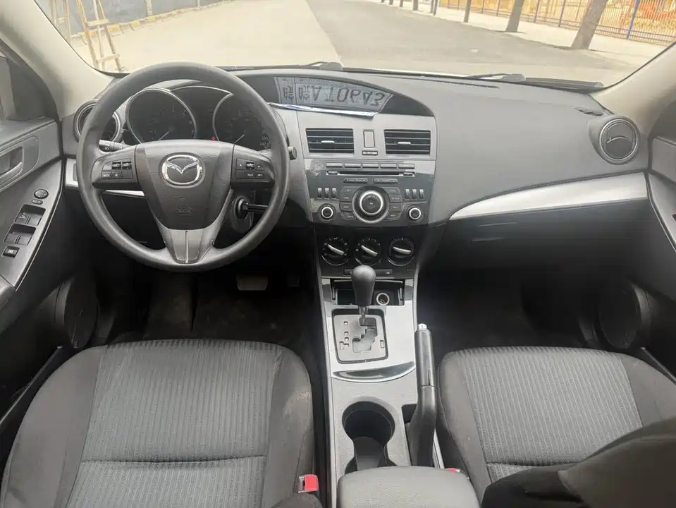 Mazda 3 star Cheng