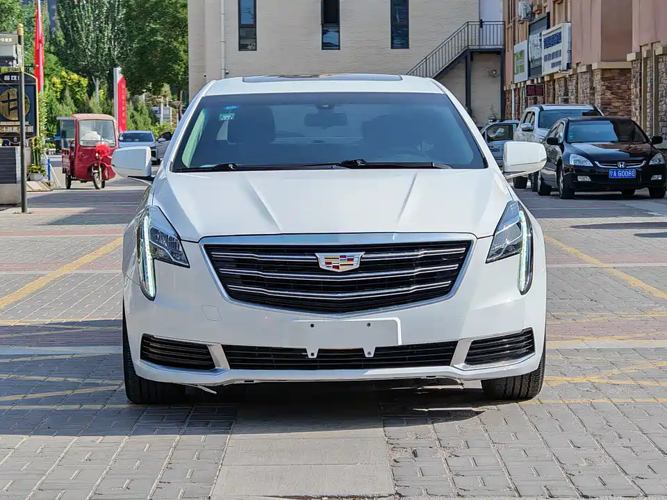 Cadillac XTS