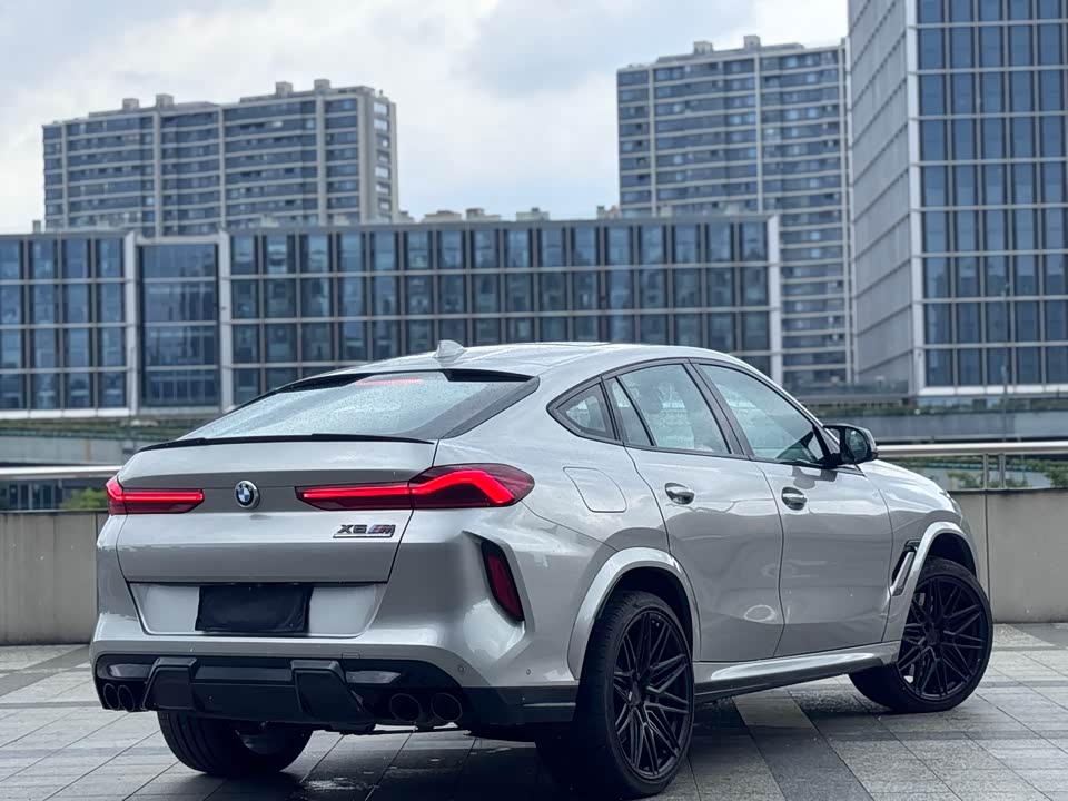 BMW X6 M