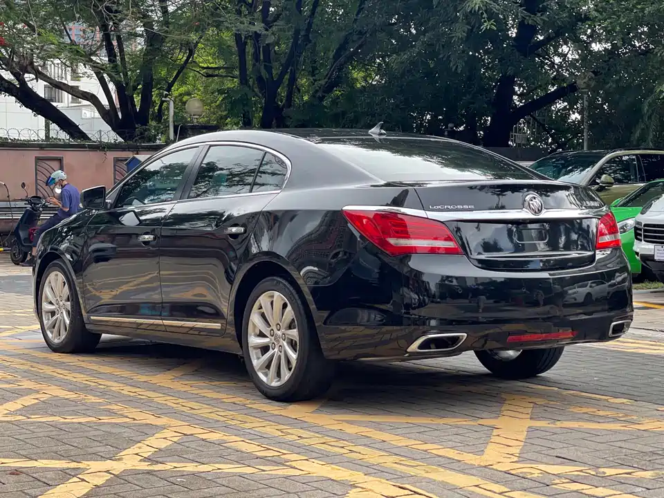 Buick Lacrosse