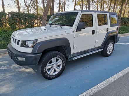 北京bj40 2016款 40l 2.3t 手动四驱尊享版