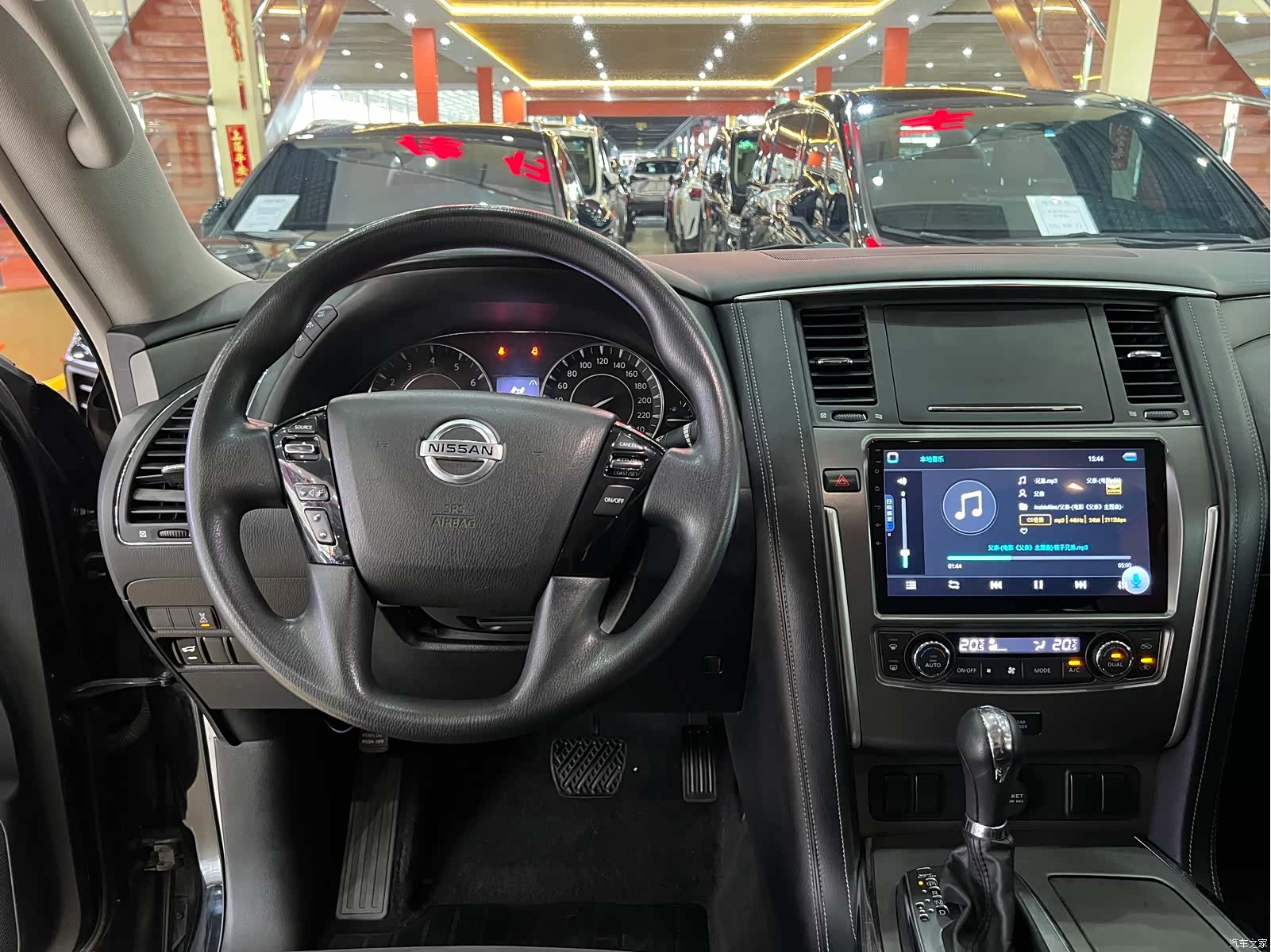 Nissan Patrol, 2020 9