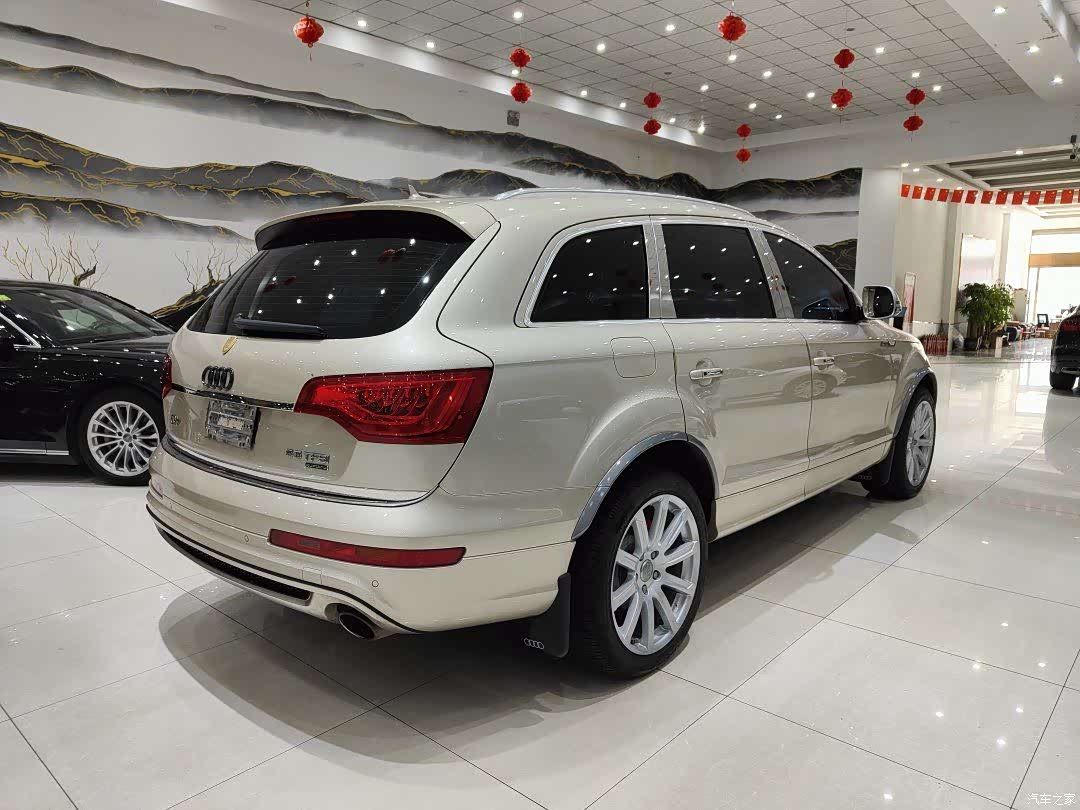 Audi Q7, 2012 7