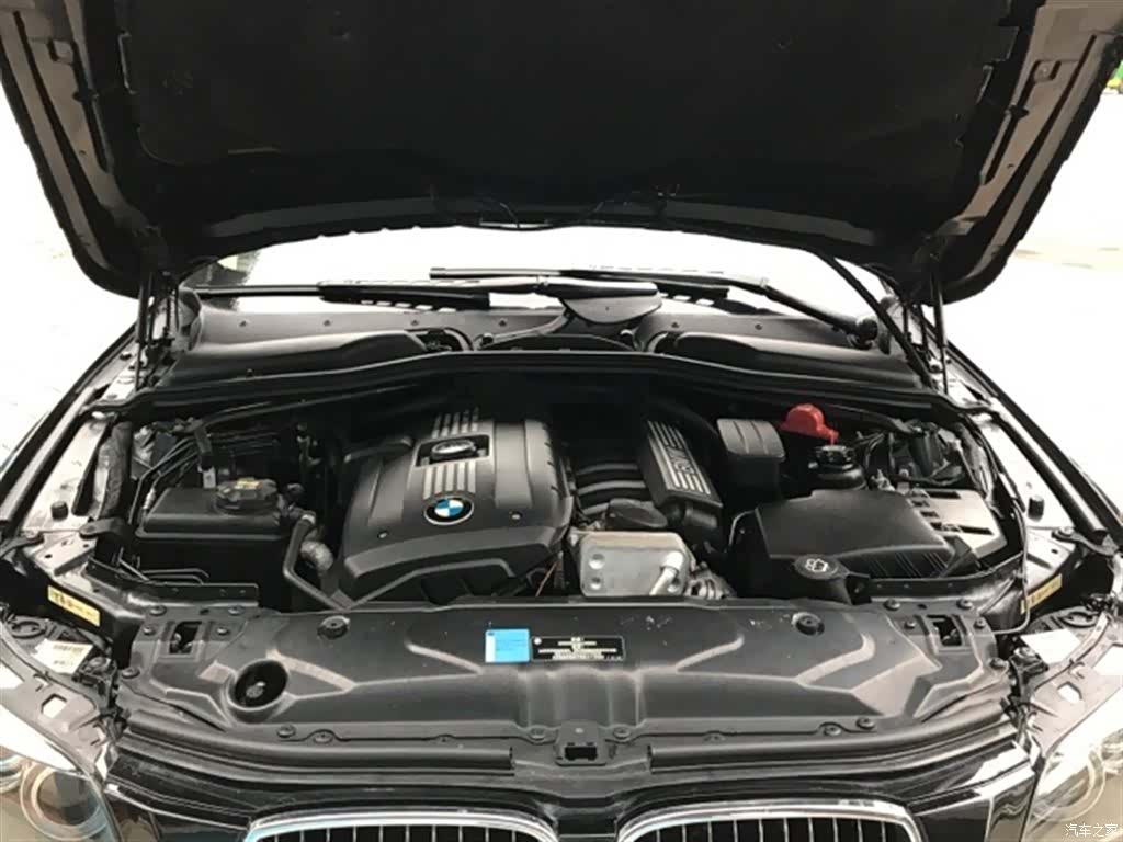 BMW 5 Series, 2008 13