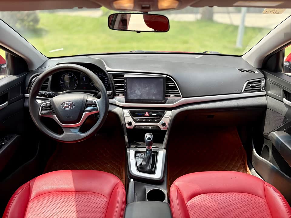 Hyundai Lead