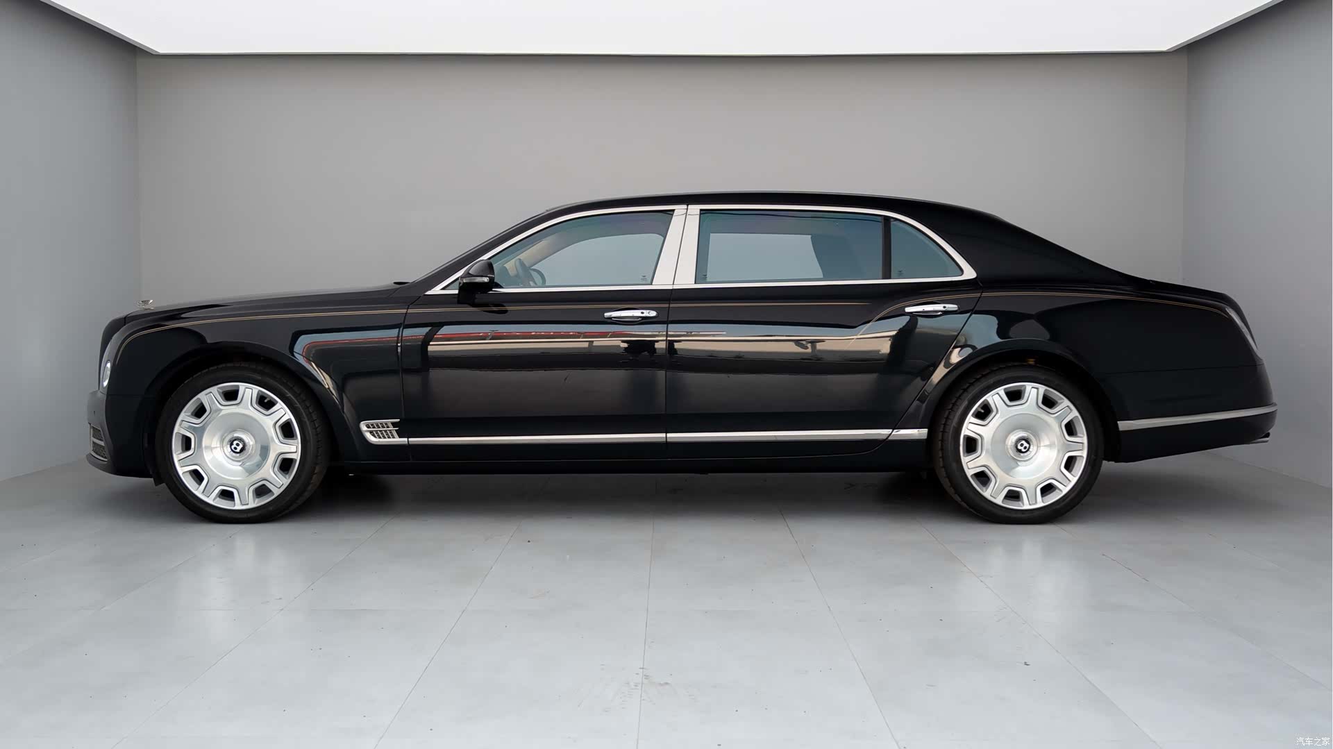 Bentley Mulsanne, 2018 4