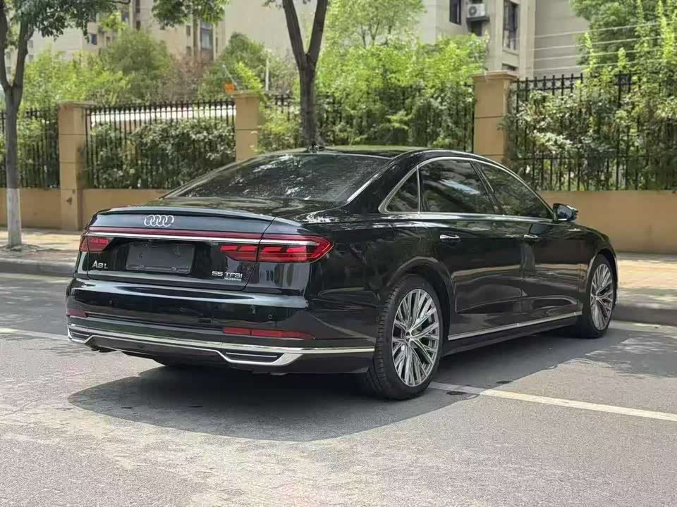 Audi A8 Audi A8