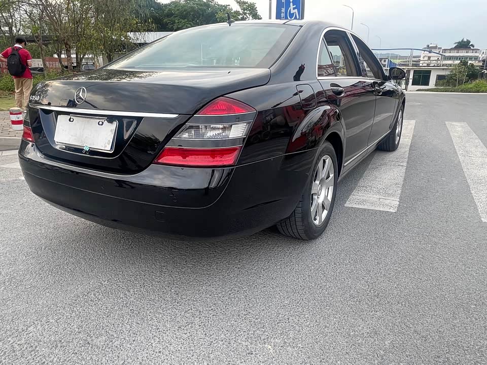Mercedes-Benz S-class Mercedes-Benz S-class