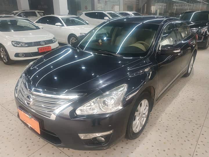 天籁2013款 2.0l xe时尚版