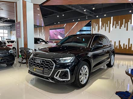 奥迪q5l 2021款 40 tfsi 豪华动感型