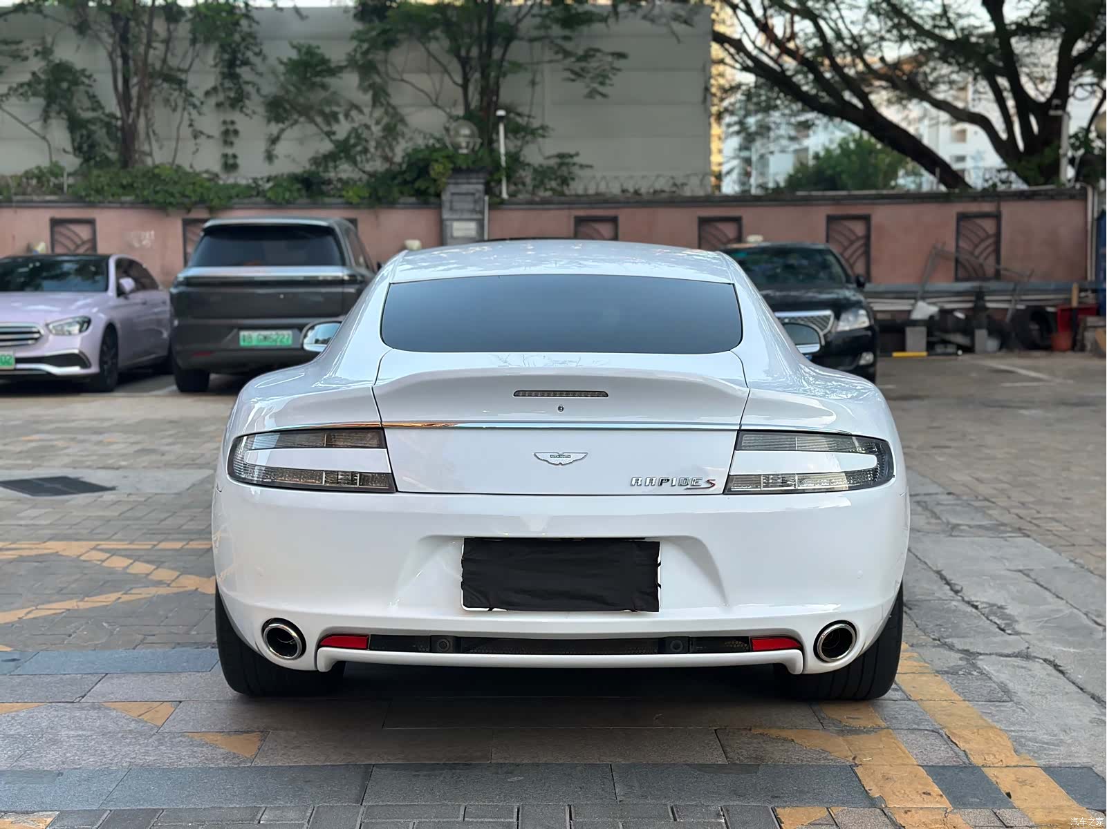 Aston Martin Rapide, 2016 22