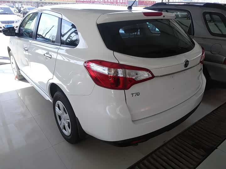 启辰t70 2016款 1.6l 手动睿行版