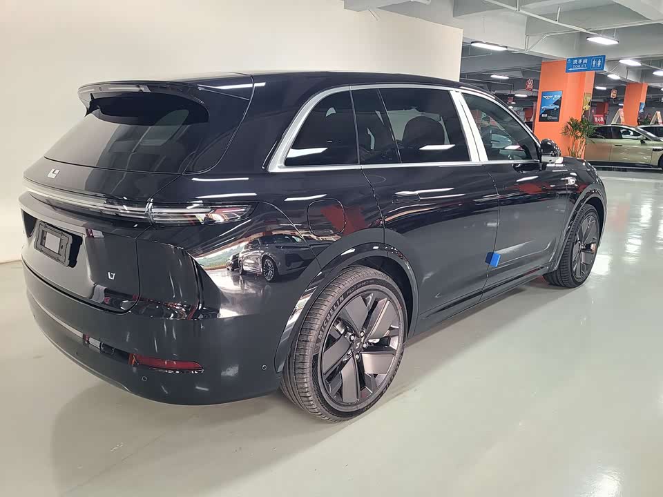 Li Auto Ideal L7