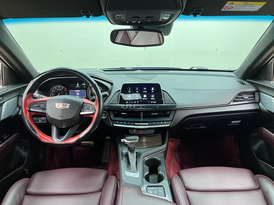 Cadillac CT4
