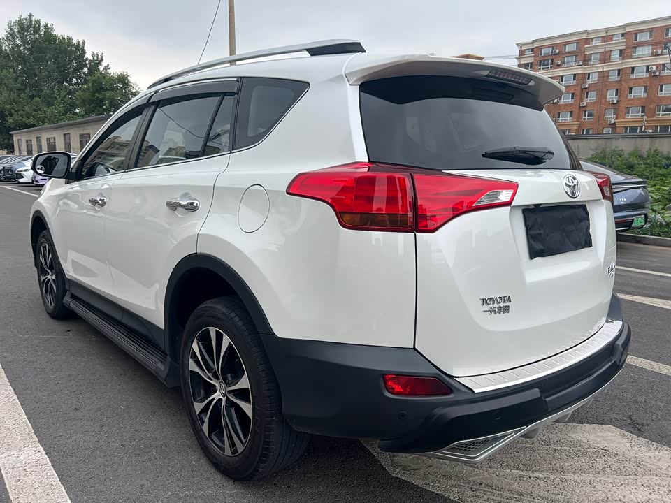 Toyota RAV4 Rongfang
