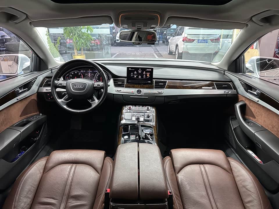 Audi A8