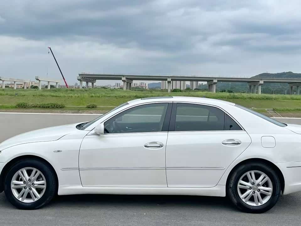 Toyota Reiz Toyota Reiz