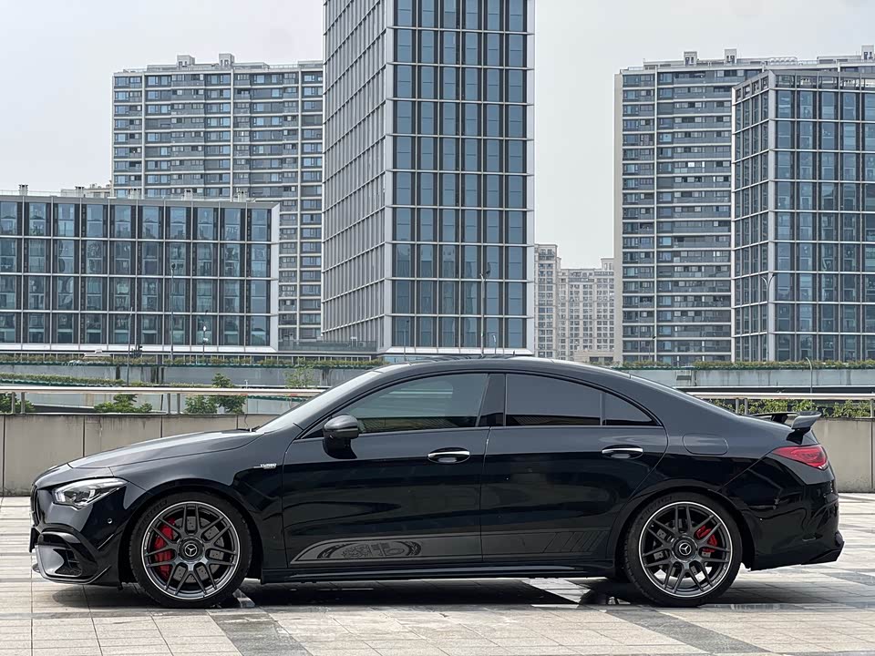 Mercedes-Benz CLA AMG