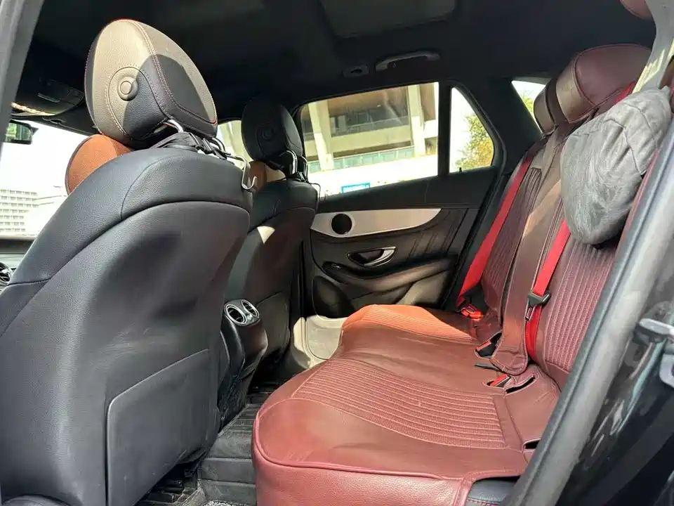 Mercedes-Benz GLC AMG