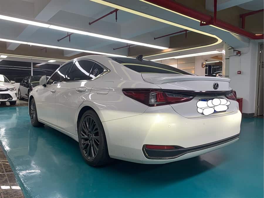 【深圳】雷克萨斯es 2021款 260 f sport_40.0000_二手车之家