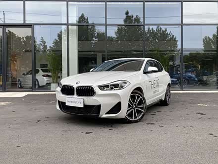 宝马x2 2021款 sdrive25i 曜夜版