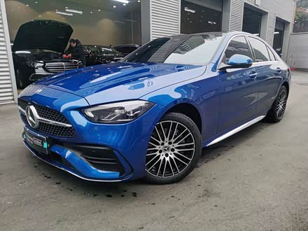 奔驰c级 2023款 c 260 l 运动版