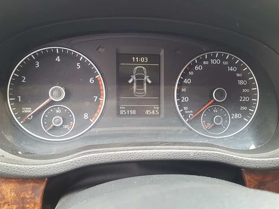 帕萨特 2011款 1.8tsi dsg御尊版