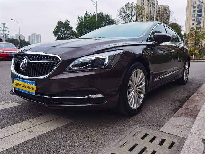 君越2018款 28t 精英型