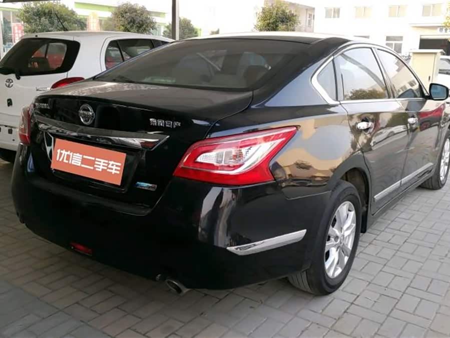 天籁2013款 2.0l xe时尚版