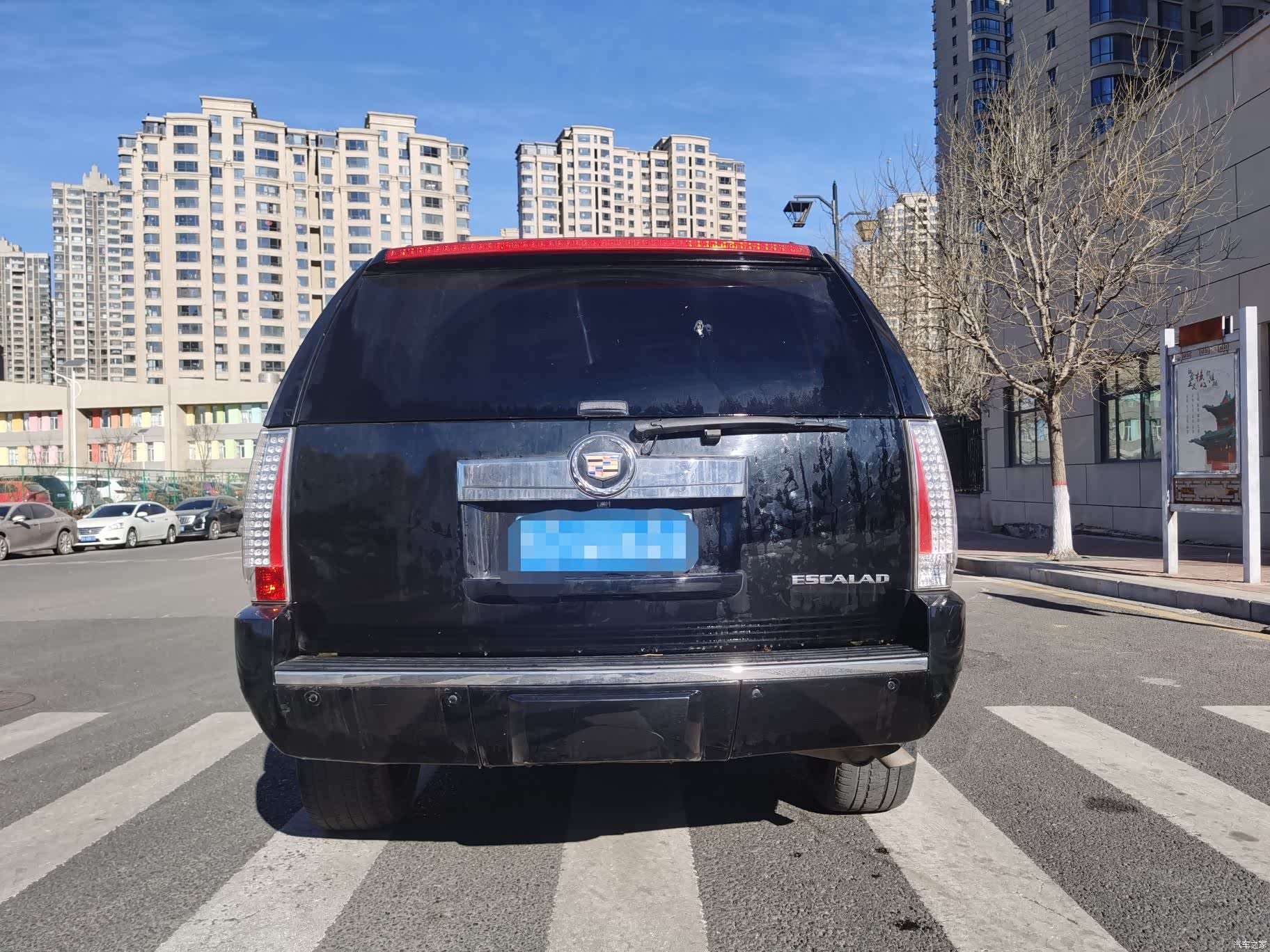 Cadillac Escalade, 2011 6