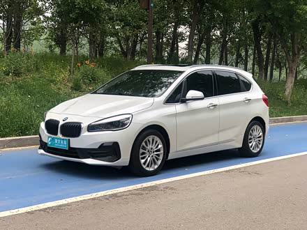 宝马2系旅行车 2018款 218i 领先型