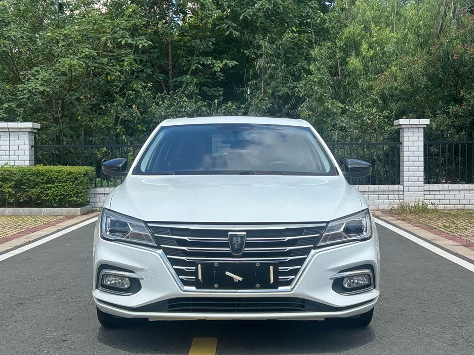 Roewe i5 Roewe i5