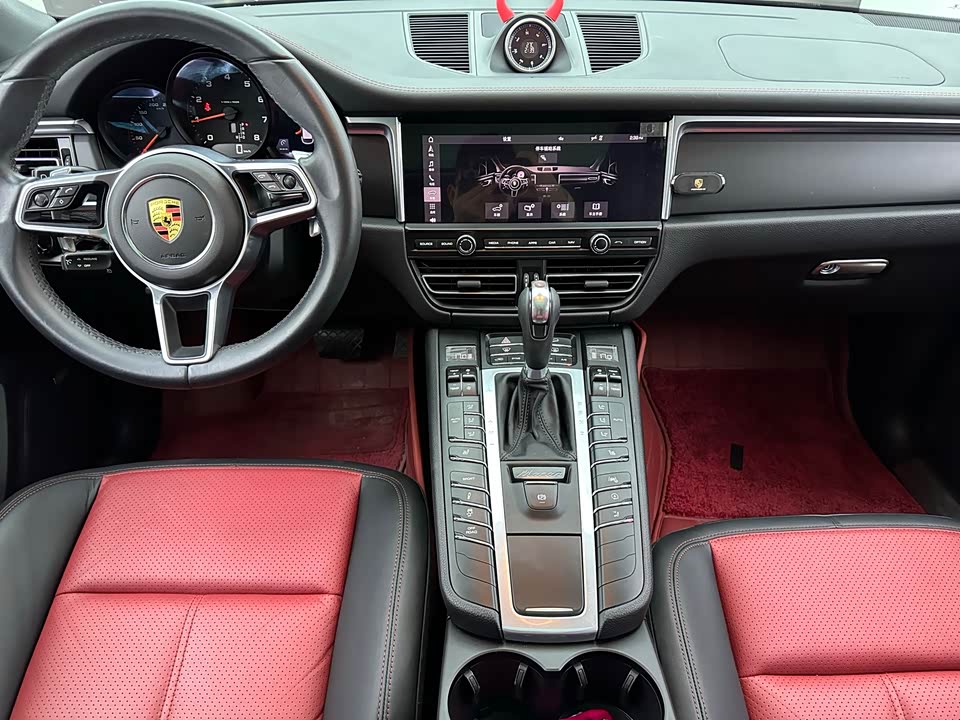 Porsche Macan Porsche Macan