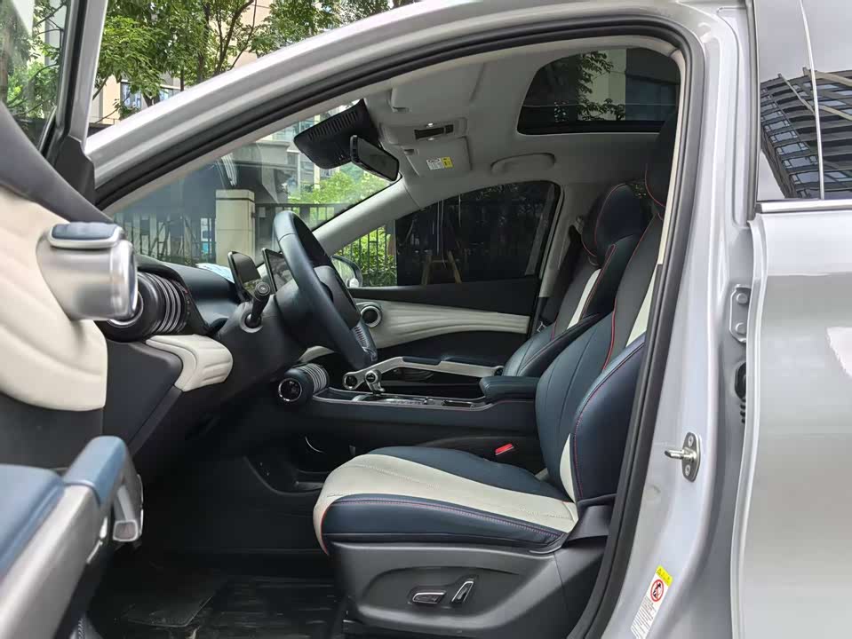 BYD Yuan PLUS