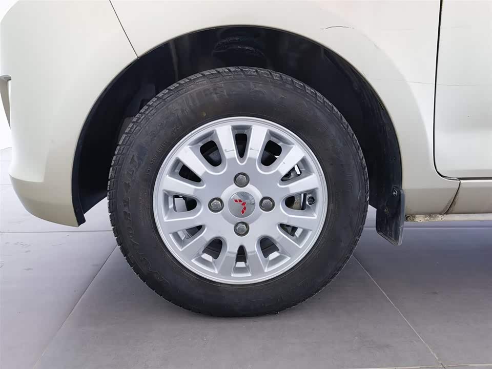 Wuling Wuling Rongguang V