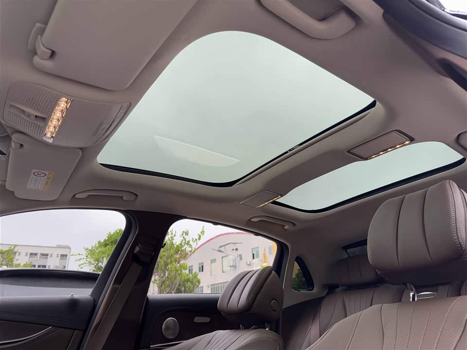 Mercedes-Benz E-class Mercedes-Benz E-class
