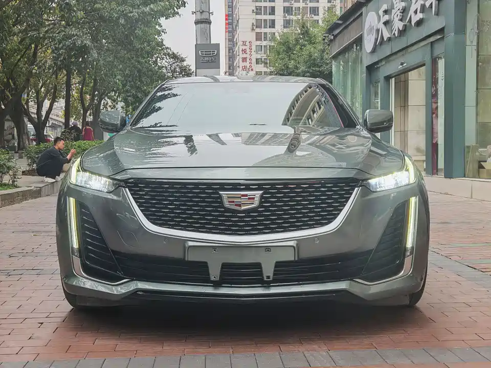 Cadillac CT5