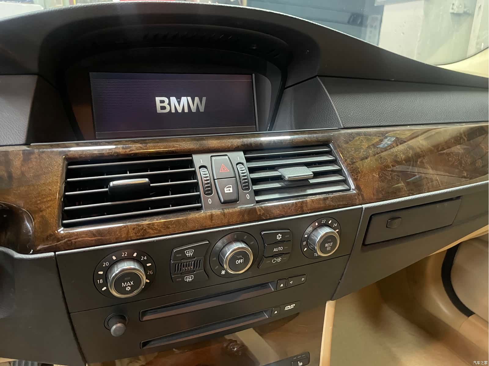 BMW 5 Series, 2006 23