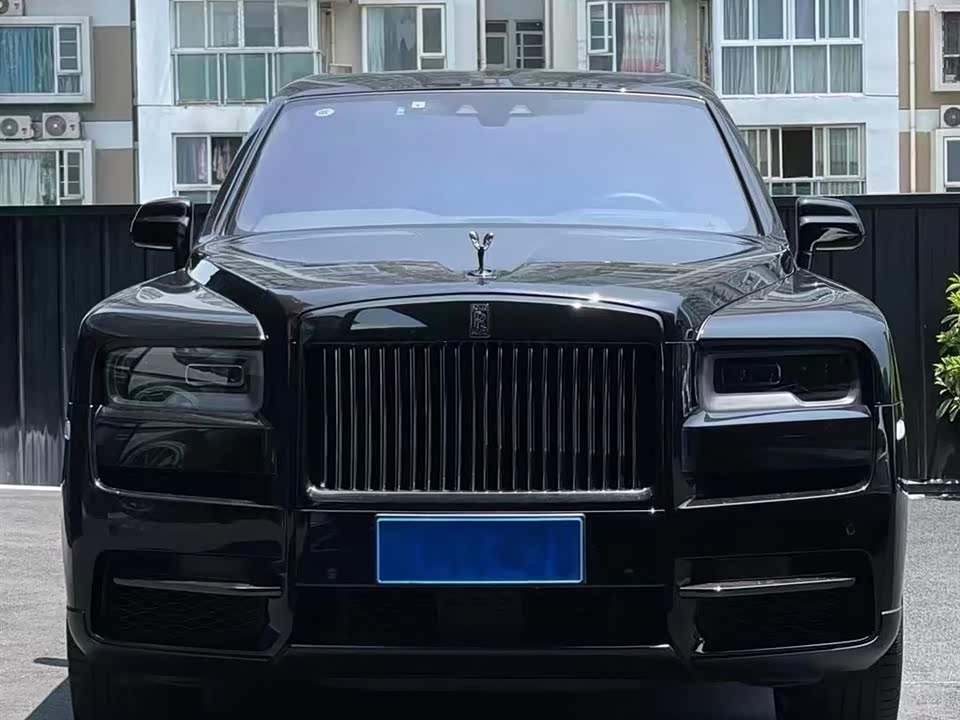 Rolls-Royce Cullinan Rolls-Royce Cullinan