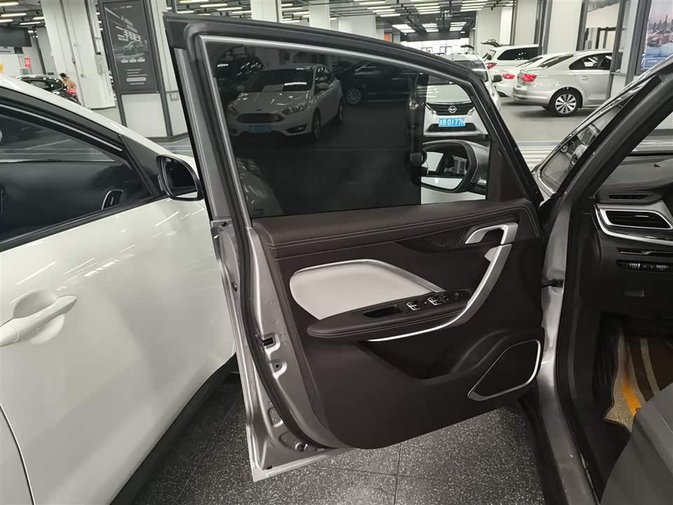 Geely Jiajie