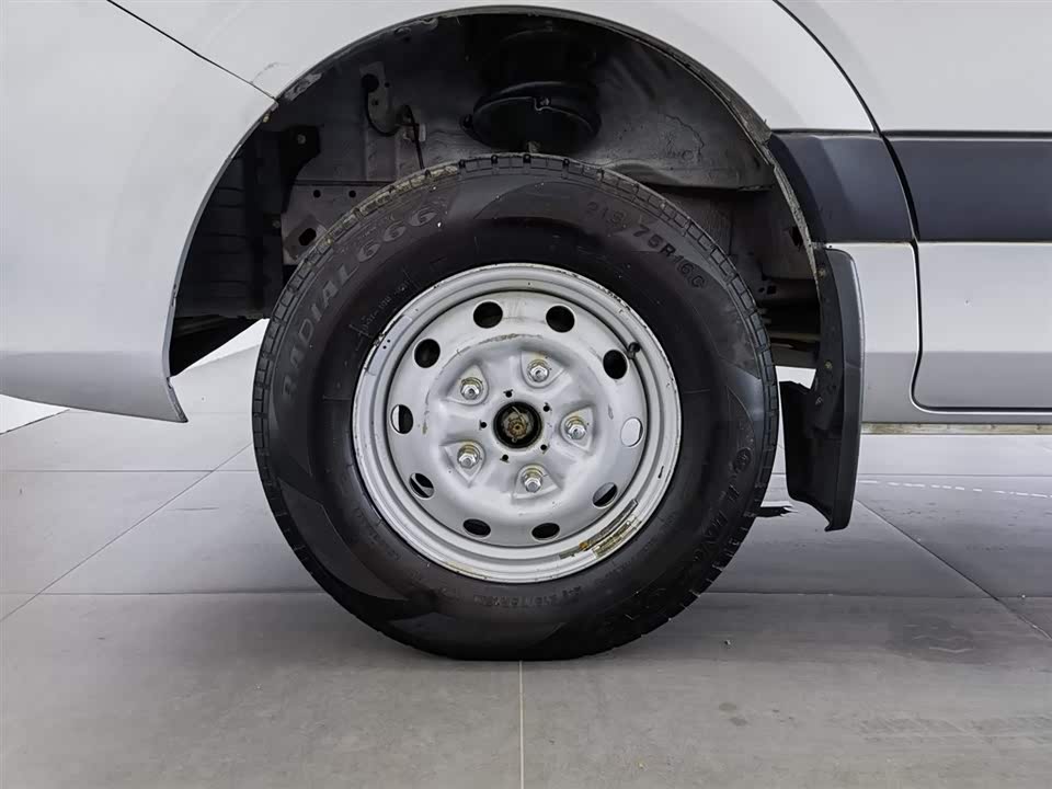 Foton Tuano Foton Tuano