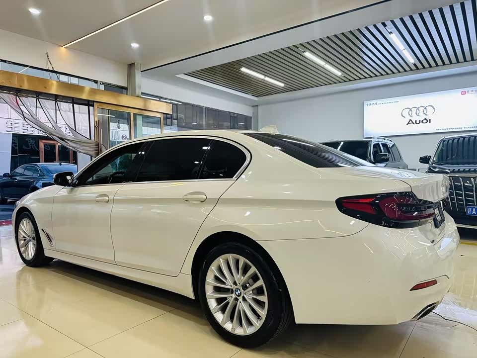 BMW 5 series BMW 5 series