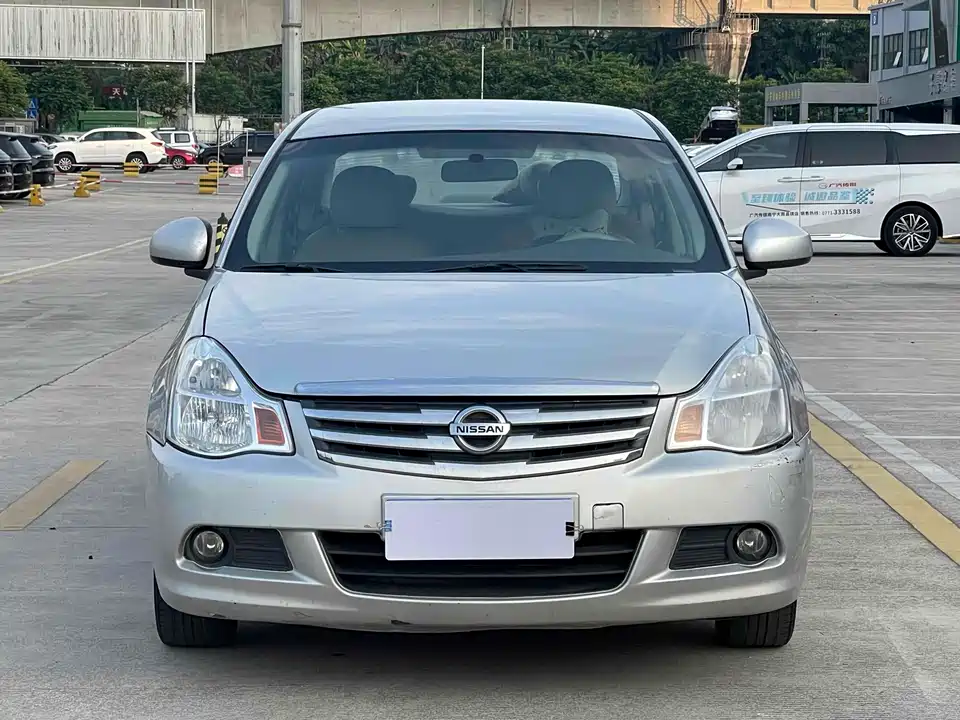 Nissan Xuan Yi