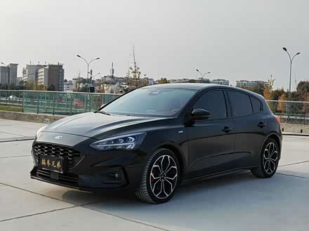 福克斯 2020款 两厢 ecoboost 180 自动st line