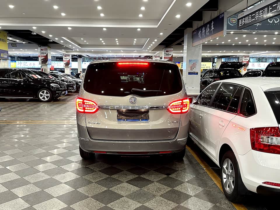 Buick GL8 Buick GL8