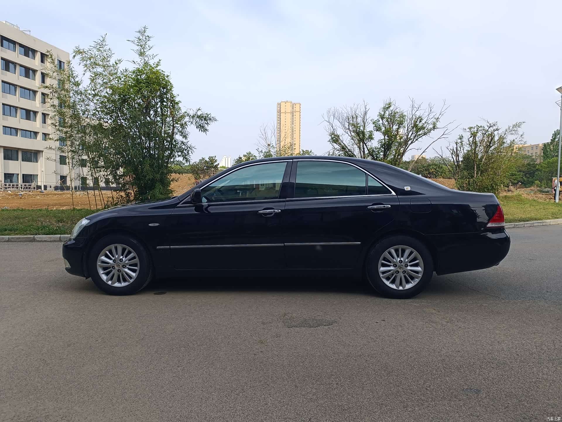 Toyota Crown, 2006 8