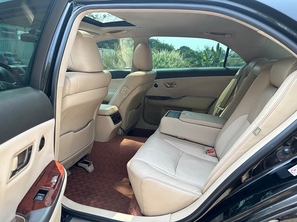 Toyota crown Toyota crown