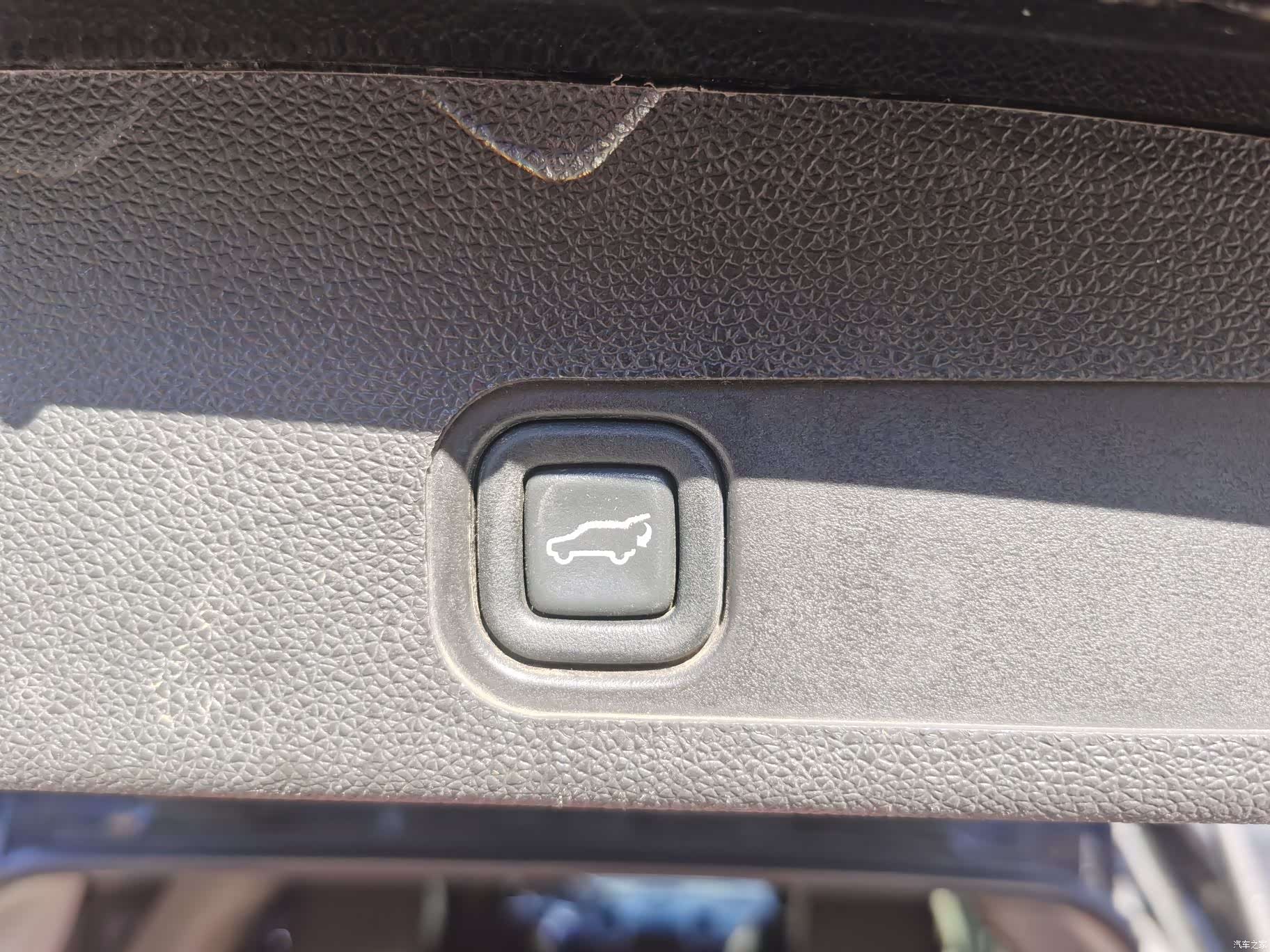 Cadillac Escalade, 2011 20